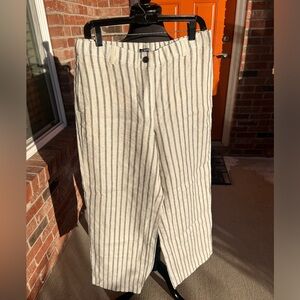 Ladies new medium linen J Crew wide leg cropped cream and black pants